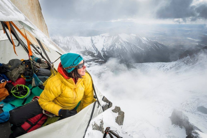 В одном скальнике и одной кошке на вершину Торрес-дель-Пайн! (Альпинизм, чили, патагония, экспедиция, горы, инес паперт, майан смит-гобат, Торрес-дель-Пайне, Riders on the Storm, девочки лезут, женский альпинизм)