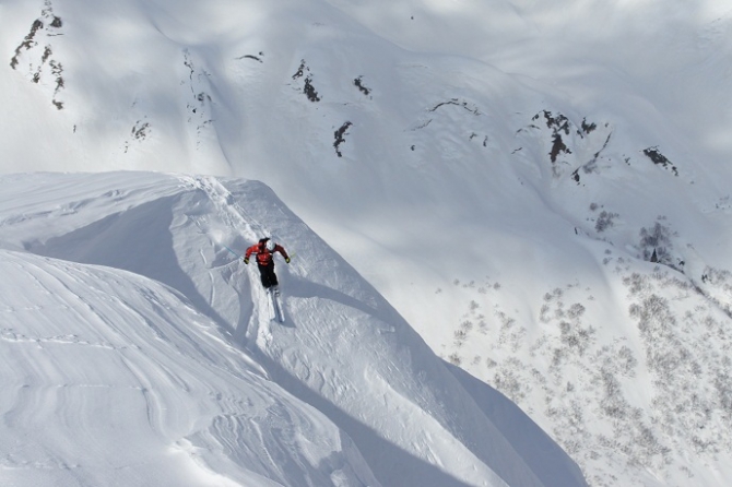 Хели-ски на Кавказе (Бэккантри/Фрирайд, альпиндустрия, красная поляна, северная осетия-алания, архыз, домбай, приэльбрусье)