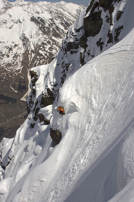 Целина. Кирилл Анисимов: "Человек соревнуется с тех пор как появился" (Бэккантри/Фрирайд, фрирайд, горные лыжи, спецпроект, горы, приэльбрусье, интервью)