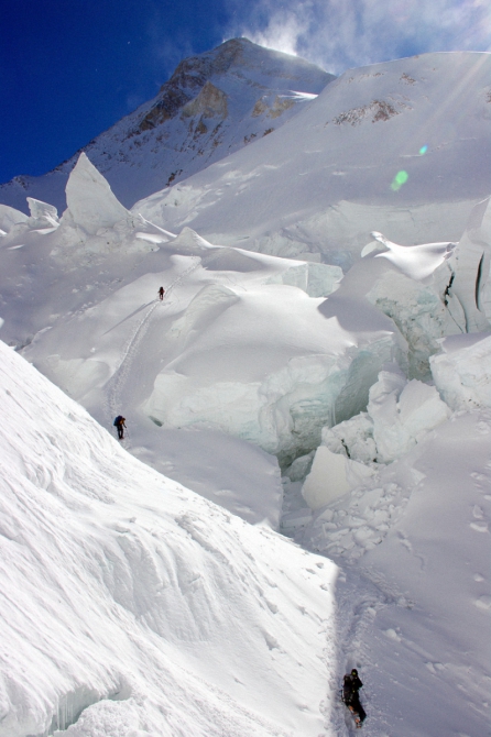 Скидки для членов ФАР от туристической компании "Ак-Сай Трэвел". Инструкция по страхованию для альпинистов при посещении горных районов Кыргызской Республики. (Альпинизм)