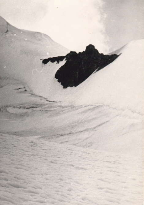 Помогите опознать перевалы по старым фотографиям. (Горный туризм)