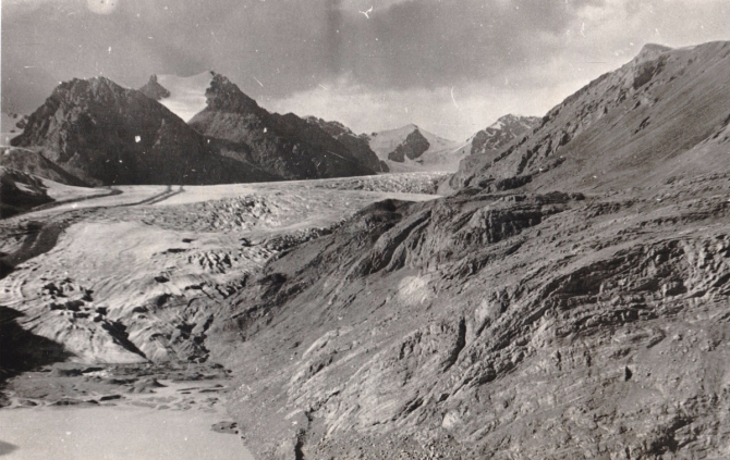 Помогите опознать перевалы по старым фотографиям. (Горный туризм)