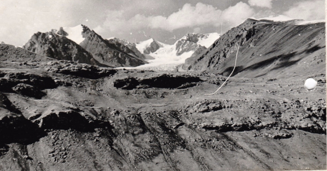 Помогите опознать перевалы по старым фотографиям. (Горный туризм)