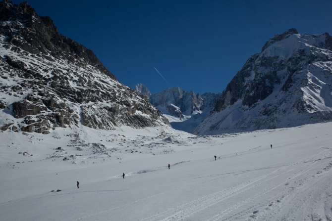 25 километров «Белой долины». Sky Walk на Sky Way... (Бэккантри/Фрирайд, белая долина, курмайер, валле бланш, лыжи, италия, фрирайд)
