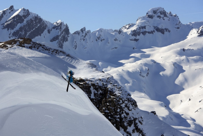 Целина. Иван Малахов: "Лучшее решение - быть самим собой, потому что твой стиль уникален" (Бэккантри/Фрирайд, фрирайд, горные лыжи, спецпроект, горы, fwt)