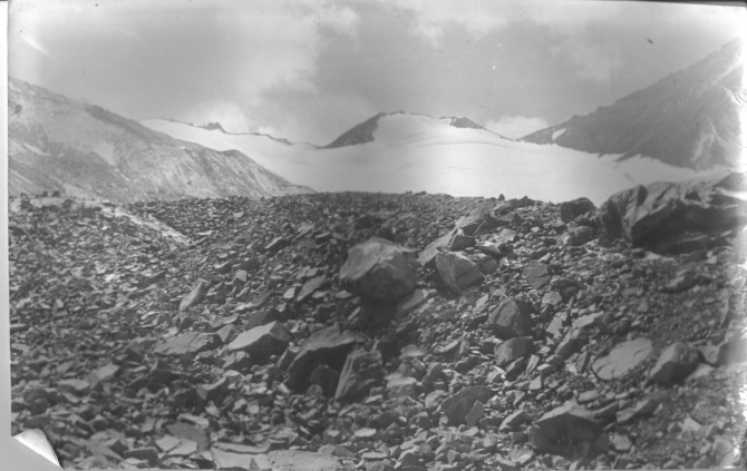 Помогите опознать фотографии из походов ферганских туристов по Памиро-Алаю (или еще каких-то ближних к Фергане горных районов, Горный туризм)