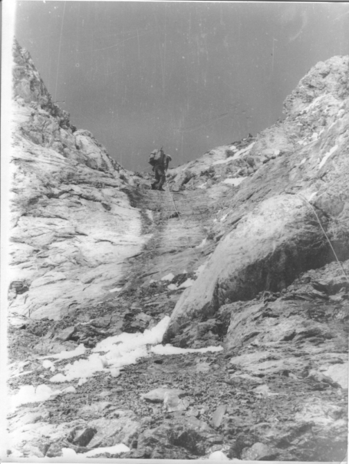 Помогите опознать фотографии из походов ферганских туристов по Памиро-Алаю (или еще каких-то ближних к Фергане горных районов, Горный туризм)