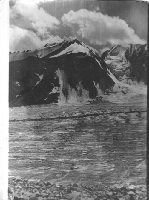 Помогите опознать фотографии из походов ферганских туристов по Памиро-Алаю (или еще каких-то ближних к Фергане горных районов, Горный туризм)