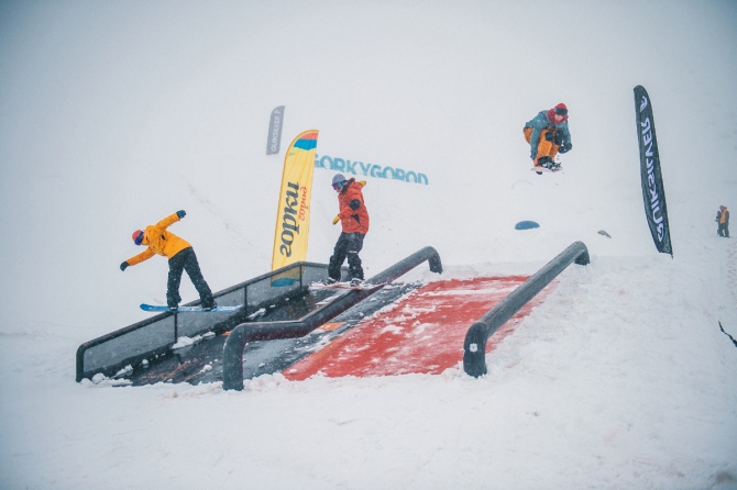 Самый масштабный сноубордический лагерь России стартовал! (Горные лыжи/Сноуборд, Quiksilver New Star Camp 2016, нью-скул, сноубординг, сноуборд-лагерь, горы, красная поляна, горки город)