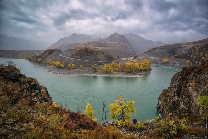 70км бич-ультра-трейл по маршруту Иня-Тюнгур вдоль Катуни. (Мультигонки, Алтай Катунь Тюнгур Скайраннинг)