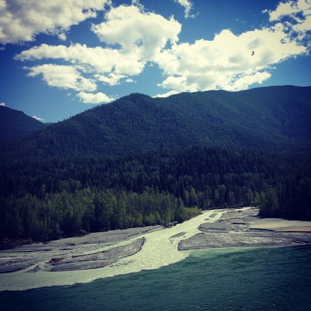 70км бич-ультра-трейл по маршруту Иня-Тюнгур вдоль Катуни. (Мультигонки, Алтай Катунь Тюнгур Скайраннинг)