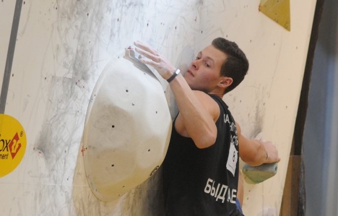 Первенство России и ВЮС «Янтарные вершины-2016» в Калининграде: итоги (Скалолазание, всероссийские юношеские соревнования, скорость, трудность, боулдеринг, алевтина цвиренко, Вячеслав Горелов, елена красовская)