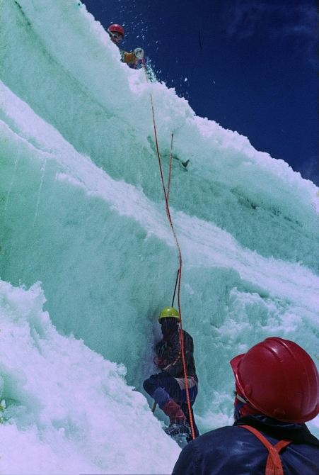 ПИК ФИККЕРА (6725 м.) - 1978 г. ПРИТЯЖЕНИЕ ВЫСОТЫ. ЧАСТЬ 3 – ОТХОДЫ (Горный туризм, МАИ ПИК ФИККЕРА ПАМИР)