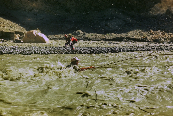 ПИК ФИККЕРА (6725 м.) - 1978 г. ПРИТЯЖЕНИЕ ВЫСОТЫ. ЧАСТЬ 3 – ОТХОДЫ (Горный туризм, МАИ ПИК ФИККЕРА ПАМИР)