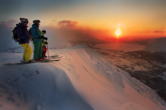 Целина. Сергей Шестихин: "Как объяснить глупое томление сердца при виде родных вершин?" (Бэккантри/Фрирайд, горы, кировск, хибины, фрирайд, интервью)