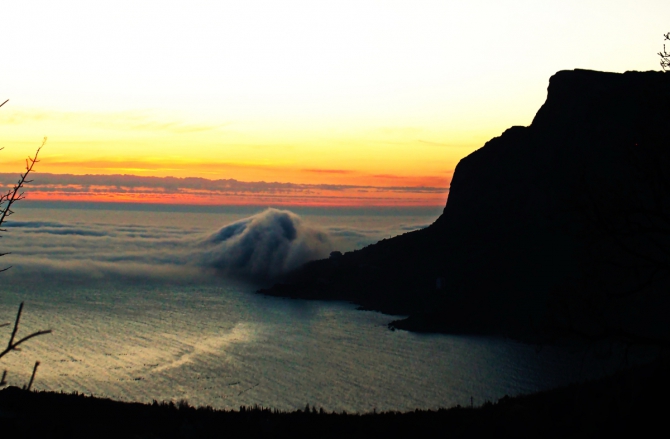 Ласковый Март. Описание. Лирика Крыма. (Альпинизм, Крым КушКая Ялта Севастополь Ласковый март)