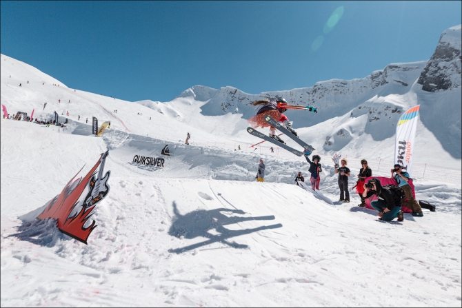 Roxy Day и Nissan X- tour в рамках Quiksilver New Star Camp 2016 (Горные лыжи/Сноуборд, нью-скул, сноубординг, горы, сноуборд-лагерь, красная поляна, горки город)