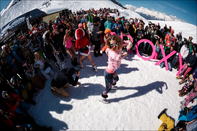 Roxy Day и Nissan X- tour в рамках Quiksilver New Star Camp 2016 (Горные лыжи/Сноуборд, нью-скул, сноубординг, горы, сноуборд-лагерь, красная поляна, горки город)