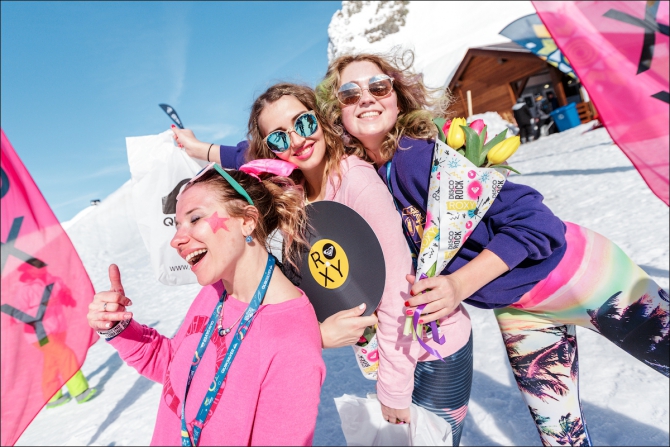 Roxy Day и Nissan X- tour в рамках Quiksilver New Star Camp 2016 (Горные лыжи/Сноуборд, нью-скул, сноубординг, горы, сноуборд-лагерь, красная поляна, горки город)