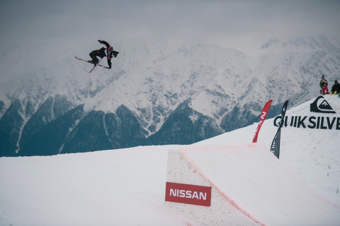 Roxy Day и Nissan X- tour в рамках Quiksilver New Star Camp 2016 (Горные лыжи/Сноуборд, нью-скул, сноубординг, горы, сноуборд-лагерь, красная поляна, горки город)