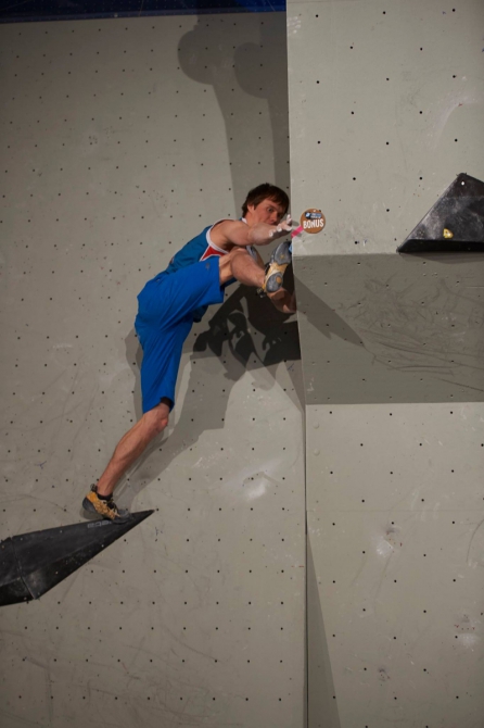 Алексей Рубцов – победитель этапа Кубка мира в Швейцарии! (Скалолазание, Майринген, швейцария, скалолазание, кубок мира, боулдеринг, дмитрий шарафутдинов, рустам гельманов, вадим тимонов)