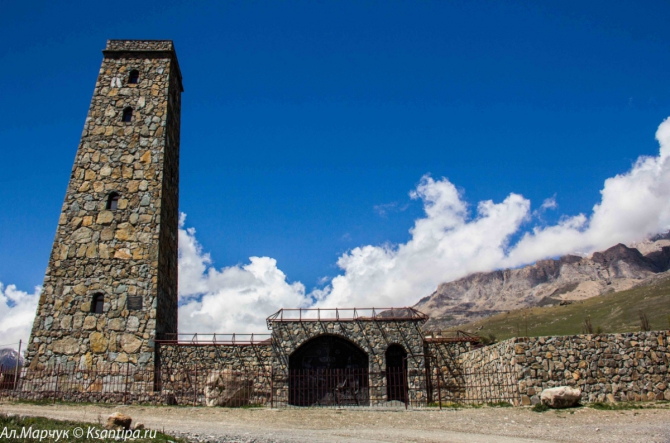 29 апреля в 18.30 состоится встреча: Александра Марчук "ЗАГАДКИ ОСЕТИИ. Велосипедное путешествие по Северной Осетии" (кавказ, осетия, северная осетия, горы, башни, родовые башни, сигнальные башни, боевые башни, жилые башни, Боги)