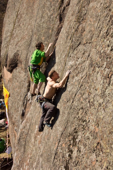 Красноярцы открыли скальный сезона на Столбах (Скалолазание, красноярск, олдскул, фестиваль, астма)