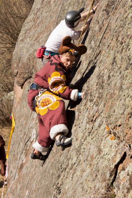 Красноярцы открыли скальный сезона на Столбах (Скалолазание, красноярск, олдскул, фестиваль, астма)