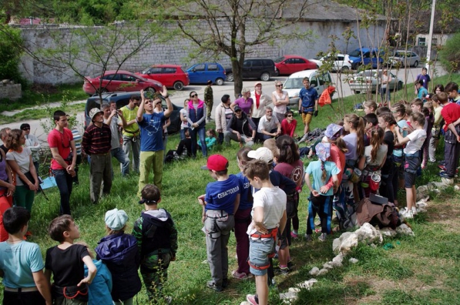 "Мир, Труд, Апрель" или "Новые скалолазные маршруты в Бахчисарае". (Скалолазание)