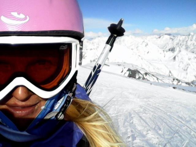 "Альпинизм – это путешествие пешком в открытый Космос". (Ошхамахо, redfox elbrus race)