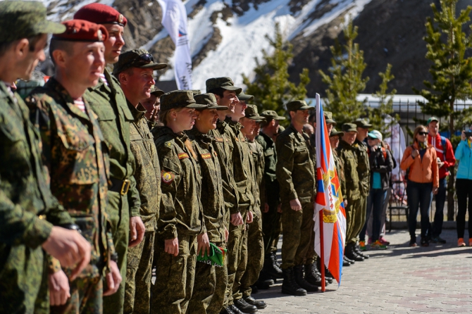 Торжественное открытие 8-го ежегодного международного Фестиваля экстремальных видов спорта Red Fox Elbrus Race 2016 состоялось! (Альпинизм, скайраннинг, вертикальный км, скоростное восхождение, эльбрус, ски-тур, забег на снегоступах, red fox challenge, Vertical Kilometer®, SkyMarathon® - Mt Elbrus)
