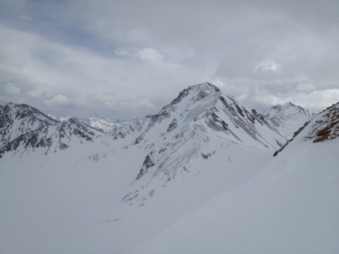 Скитур и фрирайд Приэльбрусье - Безенги. Часть 1 "Приэльбрусье 10 лет спустя" (Ски-тур)