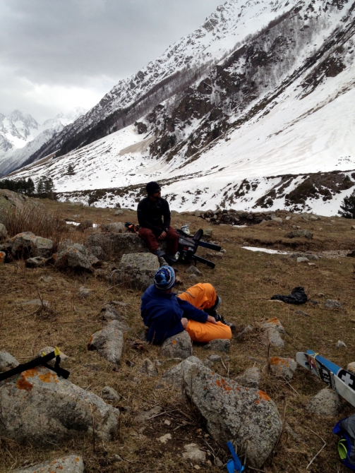 Скитур и фрирайд Приэльбрусье - Безенги. Часть 1 "Приэльбрусье 10 лет спустя" (Ски-тур)