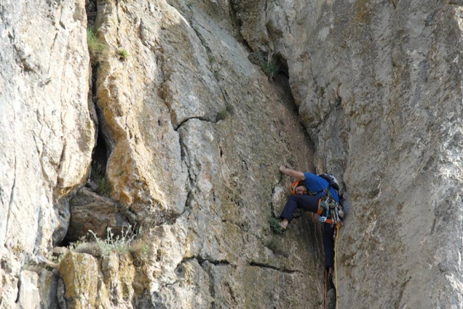 Малые горы-2016. ИТО vs свободное лазанье! (Альпинизм, соревнования, технический класс, чемпионат москвы, владимир коломыцев, альпинизм, крым)