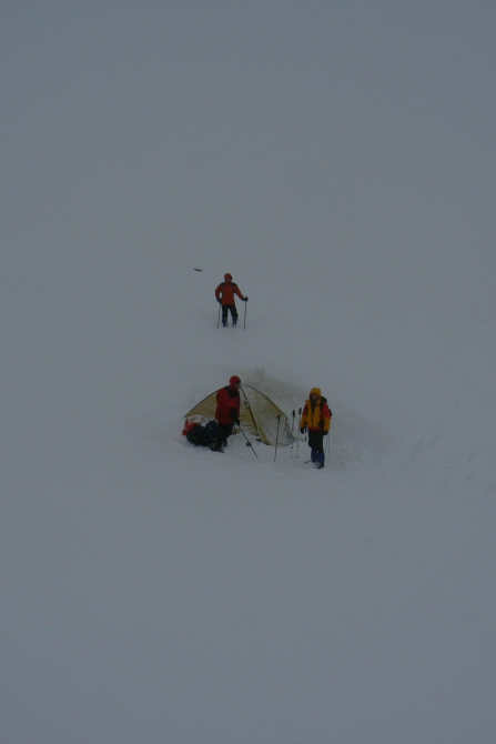 B.A.S.E. & Роуп взгляд на Хибины: результаты ознакомительного выезда. (BASE, 23 км, поиск, откол, бэйс, приключение, кировск, часначорр, экзит)