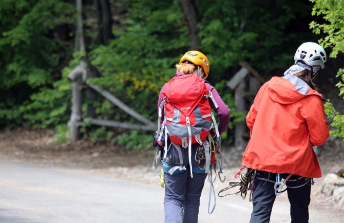 Малые горы-2016. ИТО vs свободное лазанье! (Альпинизм, соревнования, технический класс, чемпионат москвы, владимир коломыцев, альпинизм, крым)
