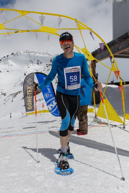 Red Fox Elbrus Race. Солнце, фан, снегоступы, друзья. Репортаж Ирины Морозовой (Снегоступинг, скайраннинг, вертикальный км, скоростное восхождение, эльбрус, ски-тур, забег на снегоступах, red fox challenge, Vertical Kilometer®, SkyMarathon® - Mt Elbrus)