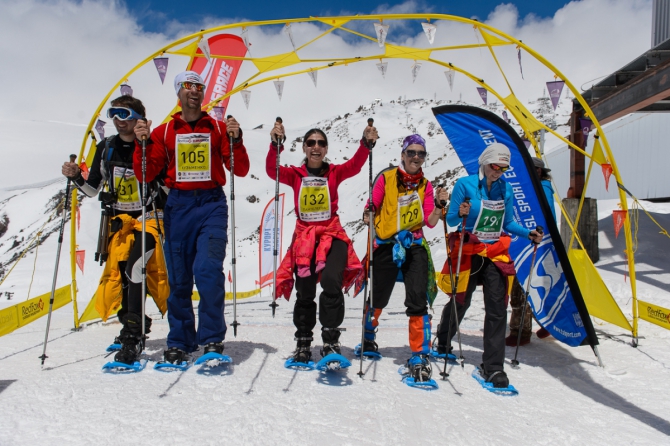 Red Fox Elbrus Race. Солнце, фан, снегоступы, друзья. Репортаж Ирины Морозовой (Снегоступинг, скайраннинг, вертикальный км, скоростное восхождение, эльбрус, ски-тур, забег на снегоступах, red fox challenge, Vertical Kilometer®, SkyMarathon® - Mt Elbrus)