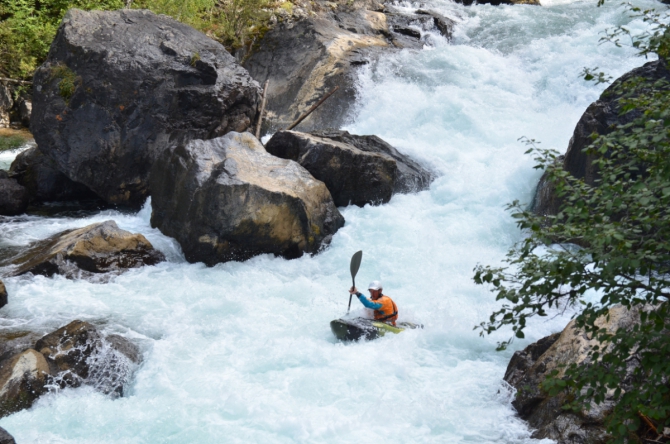 Путеводитель "Бурные реки Алтая" (Вода, каякинг, рафтинг, водный туризм, алтай, ticket2ride)