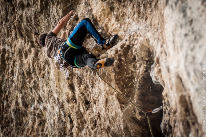 И вновь новенькие оттяжки PETZL в Бахчисарае! (Скалолазание, M&m's, бахчисарай)