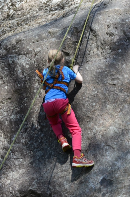 Небольшой отчет по ROCKировке (rockировка, скальный фестиваль, outdoor фестиваль, скалолазание, драйтулинг, слэклайн, соревнования, альпиндустрия, карелия, ястребиное)
