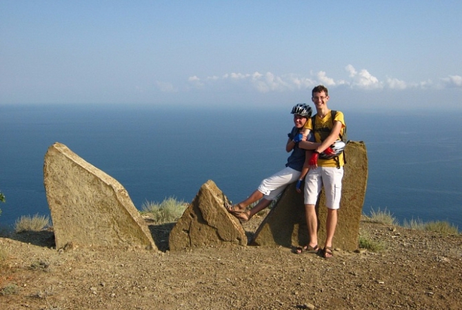 12 идей для путешествий на 12 июня (Туризм, туризм, russiadiscovery, новости, плато путорана, эльбрус, чуйские альпы, тумча, безенги)