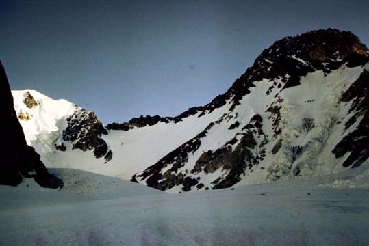 Нестандартные перевалы - первые траверсы. (Туризм)