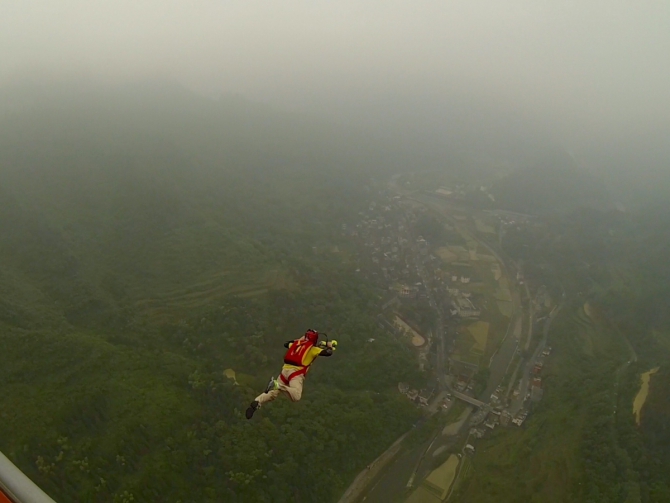 Айджай 350. (BASE, #julbo #redfox #emprana #base #base jumping #hagobase)