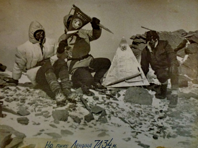 ИГОРЬ АЛЕКСАНДРОВИЧ БРИТАРОВ - ПИОНЕР ВЫСОТНОГО ГОРНОГО ТУРИЗМА (Горный туризм, высотный горный туризм, Памир.)