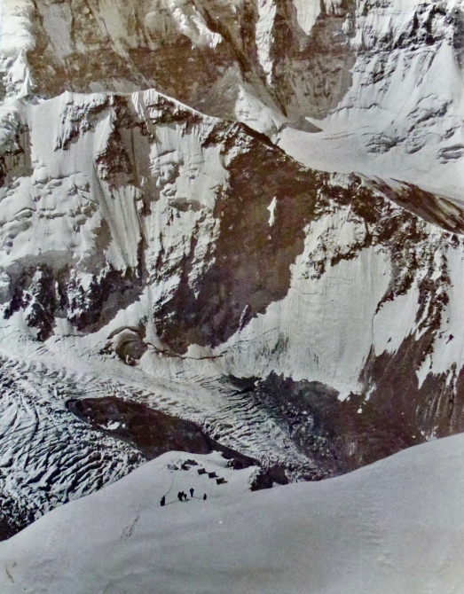 ИГОРЬ АЛЕКСАНДРОВИЧ БРИТАРОВ - ПИОНЕР ВЫСОТНОГО ГОРНОГО ТУРИЗМА (Горный туризм, высотный горный туризм, Памир.)