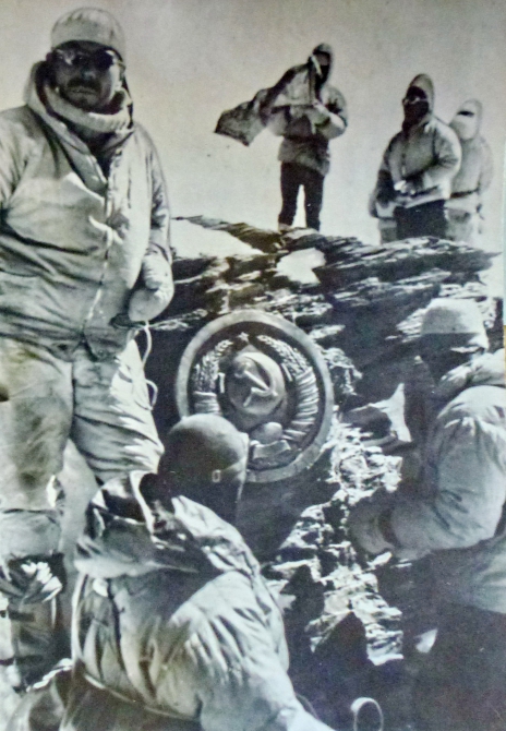 ИГОРЬ АЛЕКСАНДРОВИЧ БРИТАРОВ - ПИОНЕР ВЫСОТНОГО ГОРНОГО ТУРИЗМА (Горный туризм, высотный горный туризм, Памир.)