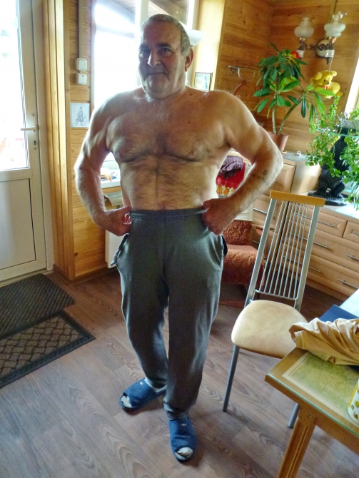 ИГОРЬ АЛЕКСАНДРОВИЧ БРИТАРОВ - ПИОНЕР ВЫСОТНОГО ГОРНОГО ТУРИЗМА (Горный туризм, высотный горный туризм, Памир.)