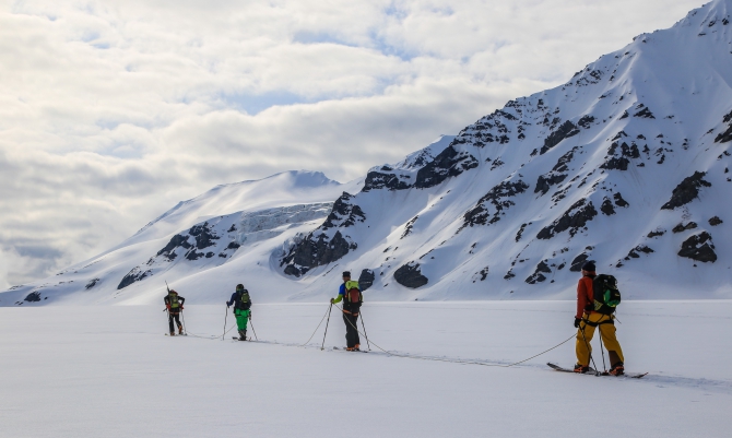 Backcountry на границе человеческого обитания. Часть 2 (фоторепортаж). (Бэккантри/Фрирайд, Щпицберген, ski-tour, freeride, север, арктика, мечта, Северный Ледовитый океан, Longyearbyen)