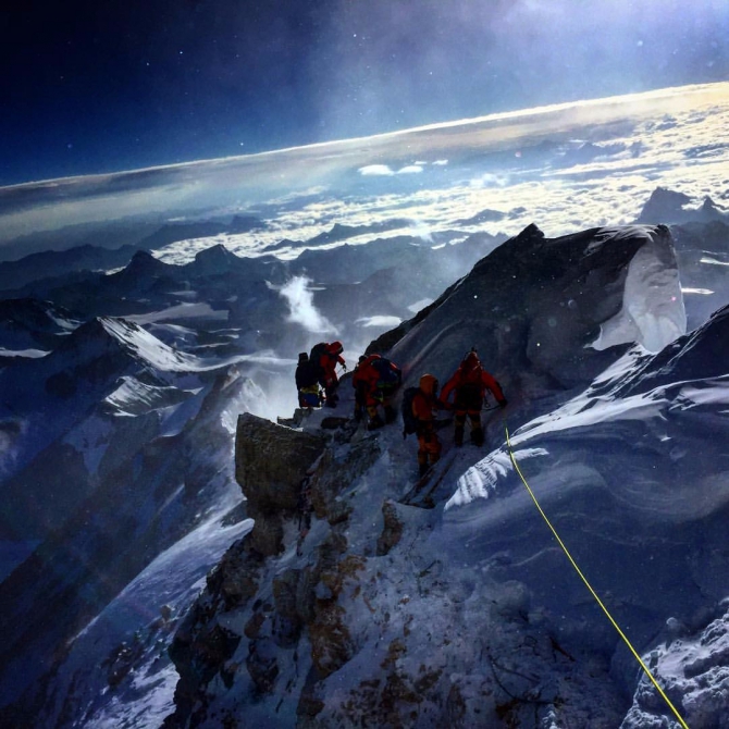 Встреча экспедиции "Эверест-2016" в питерском баре "Discovery" (бар-ресторан "Discovery")